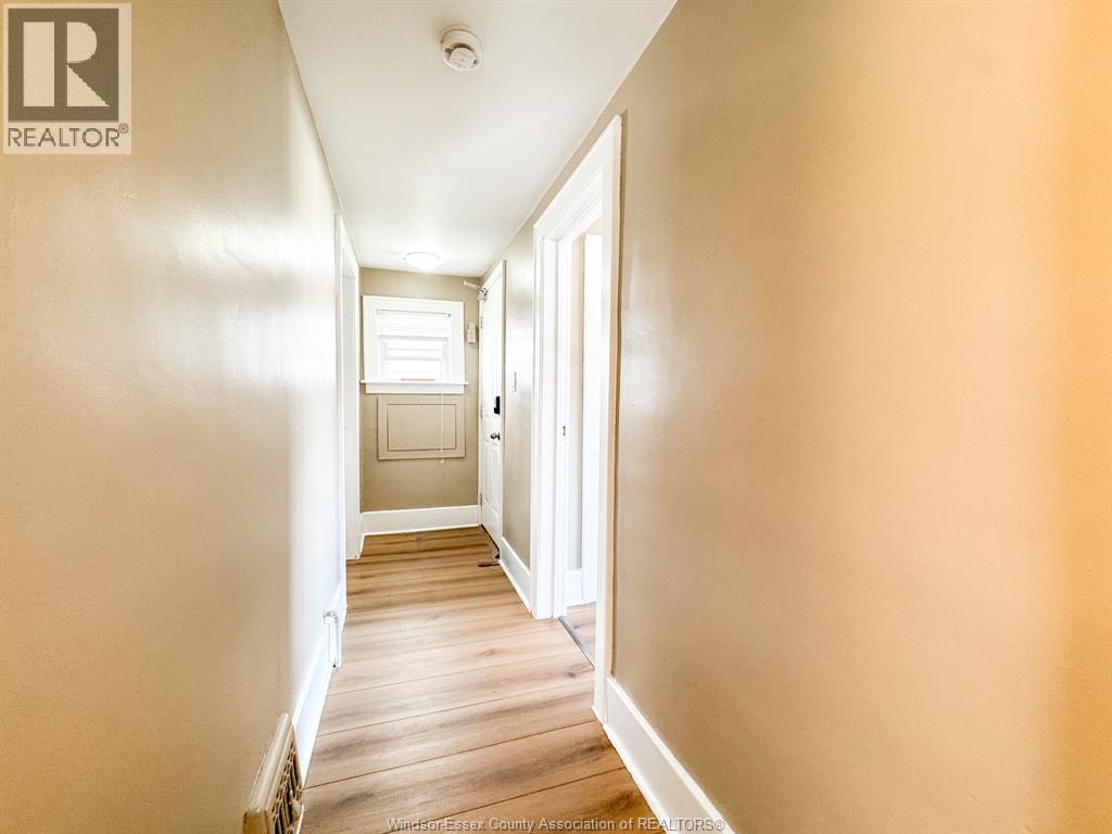 UPPER-1351 Marentette Avenue, Windsor, ON, N8X 4C9 - 3