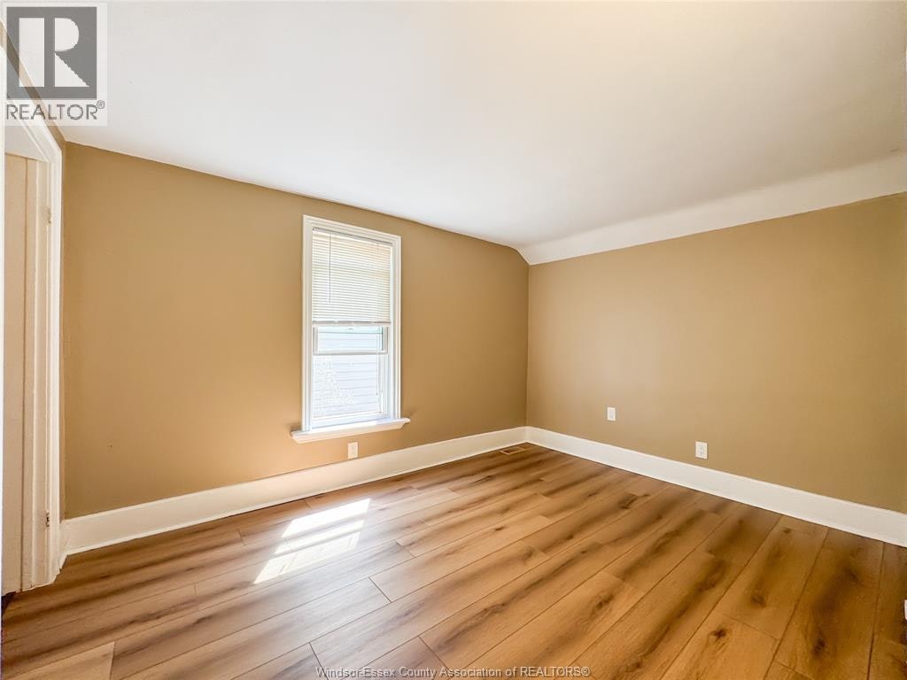 UPPER-1351 Marentette Avenue, Windsor, ON, N8X 4C9 - 4
