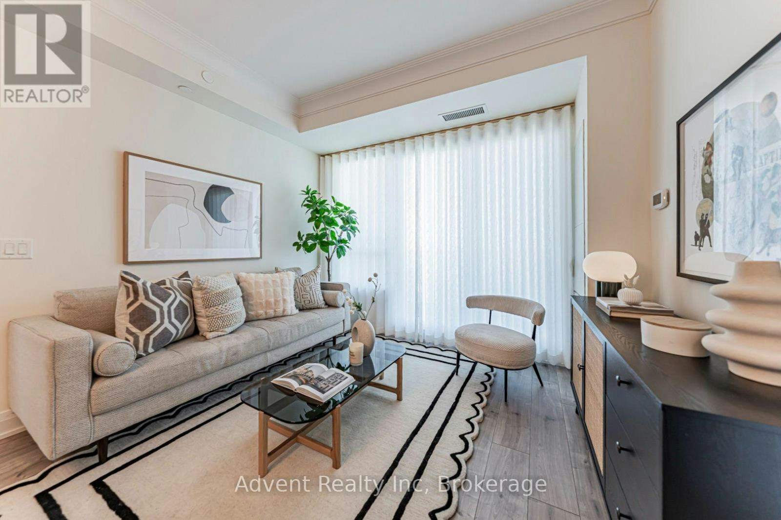 3806-18 Water Walk Drive, Markham, ON, L3R 6L5 - 6