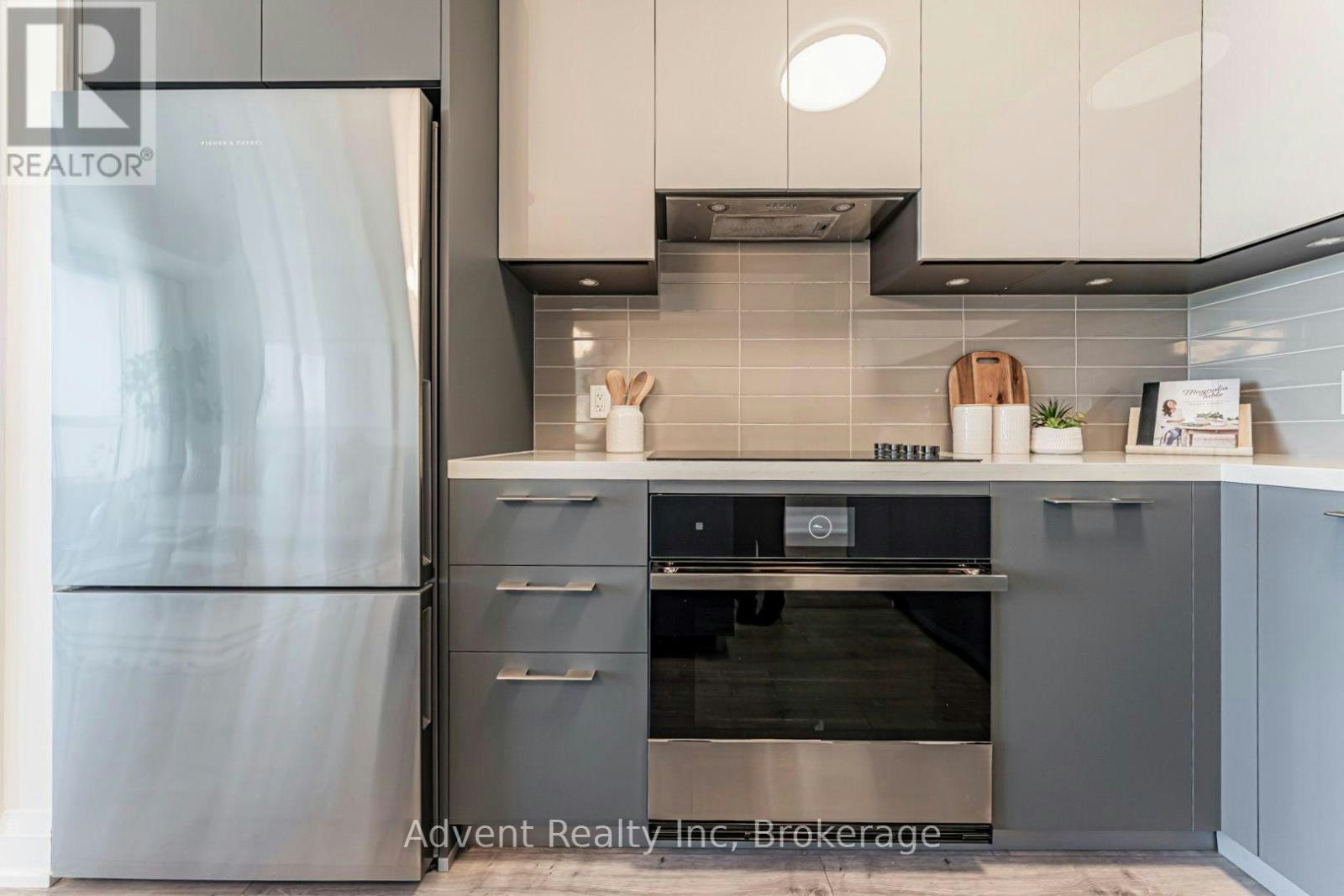 3806-18 Water Walk Drive, Markham, ON, L3R 6L5 - 19