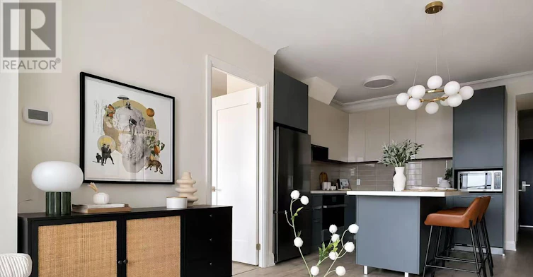 3806-18 Water Walk Drive, Markham, ON, L3R 6L5 - 11