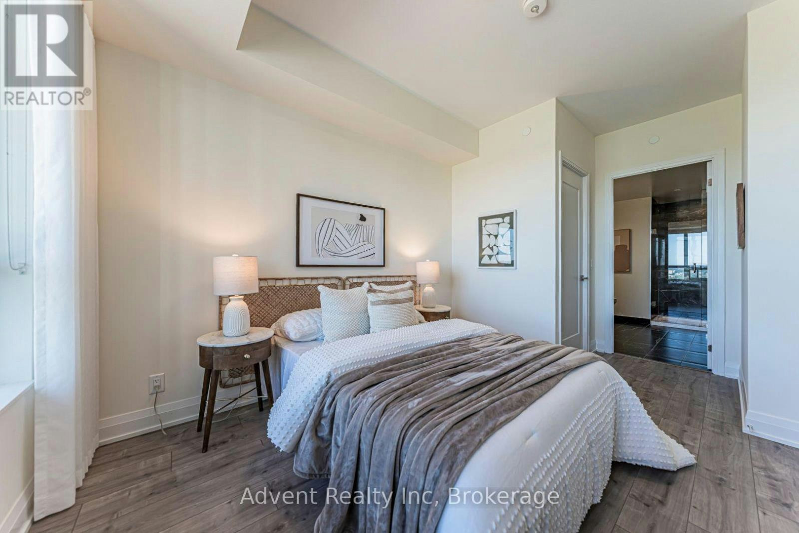 3806-18 Water Walk Drive, Markham, ON, L3R 6L5 - 24