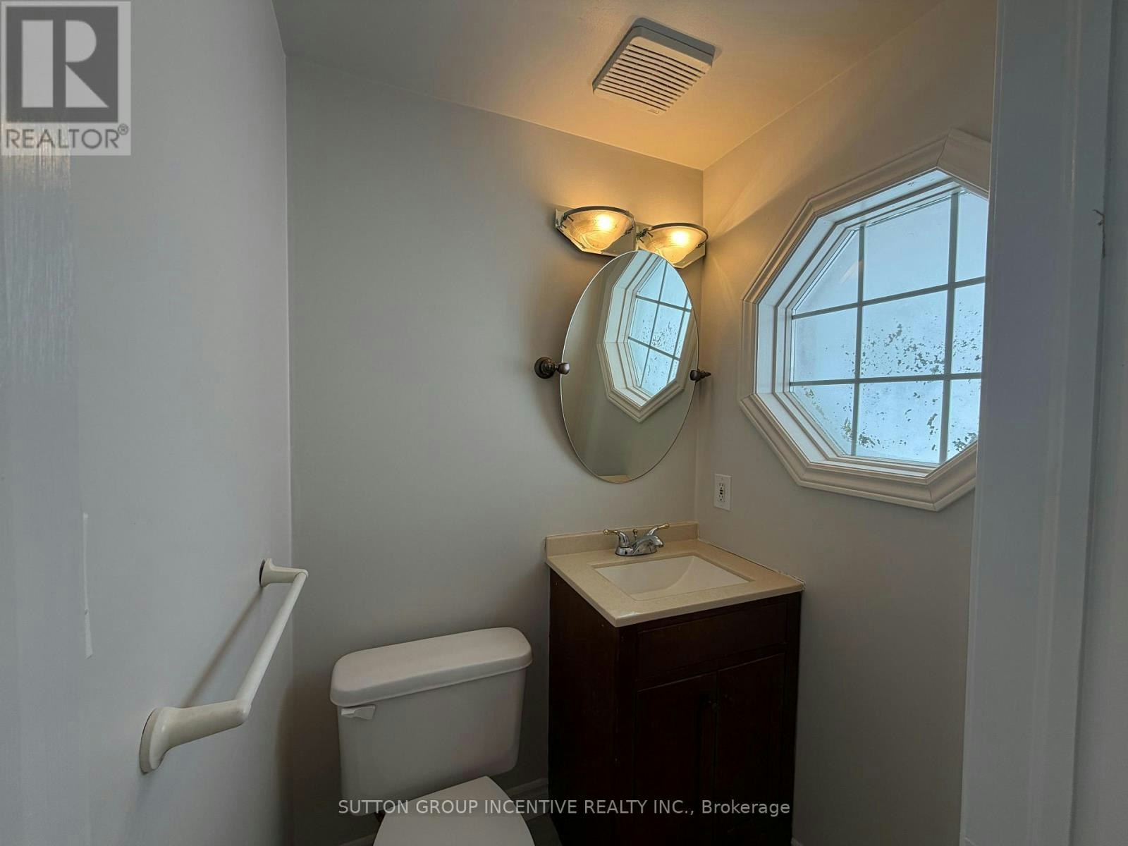 15 Timothy Lane, Barrie, ON, L4N 9Z6 - 12