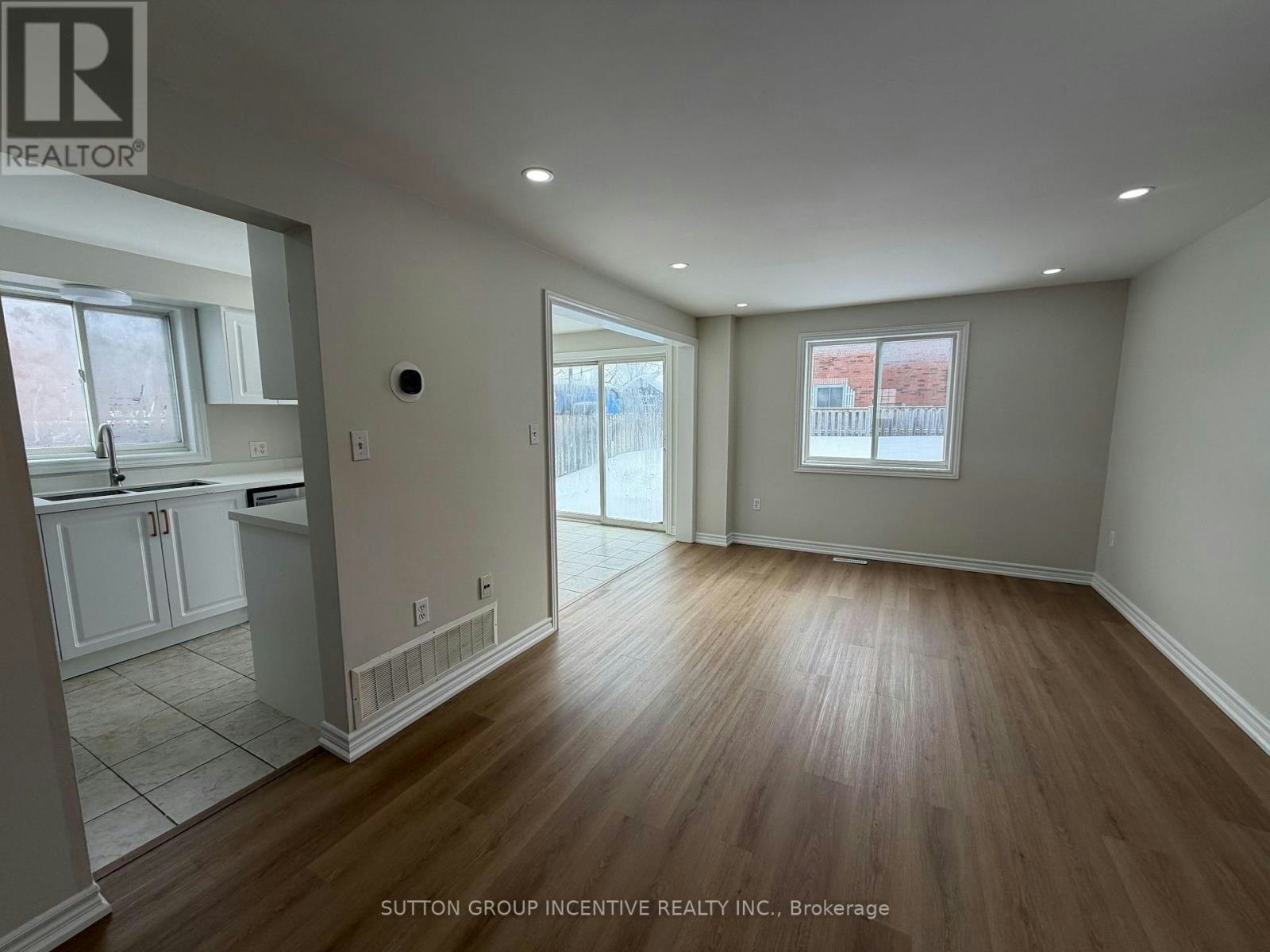 15 Timothy Lane, Barrie, ON, L4N 9Z6 - 7