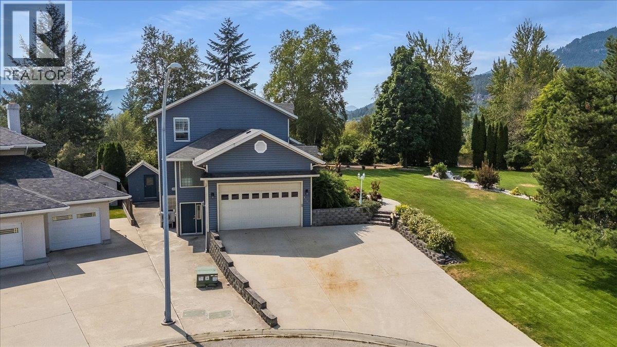 3617 14th Avenue, Castlegar, BC, V1N 4J2 - 49