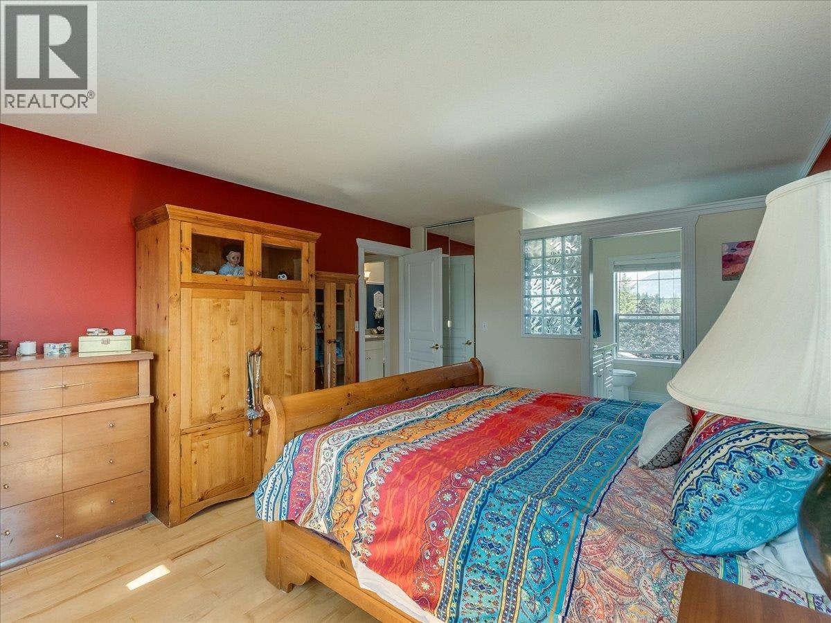 3617 14th Avenue, Castlegar, BC, V1N 4J2 - 39