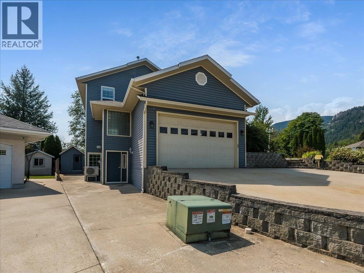 3617 14th Avenue, Castlegar, BC, V1N 4J2 - 67
