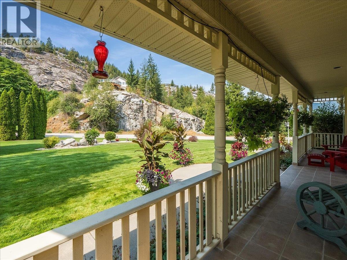3617 14th Avenue, Castlegar, BC, V1N 4J2 - 86