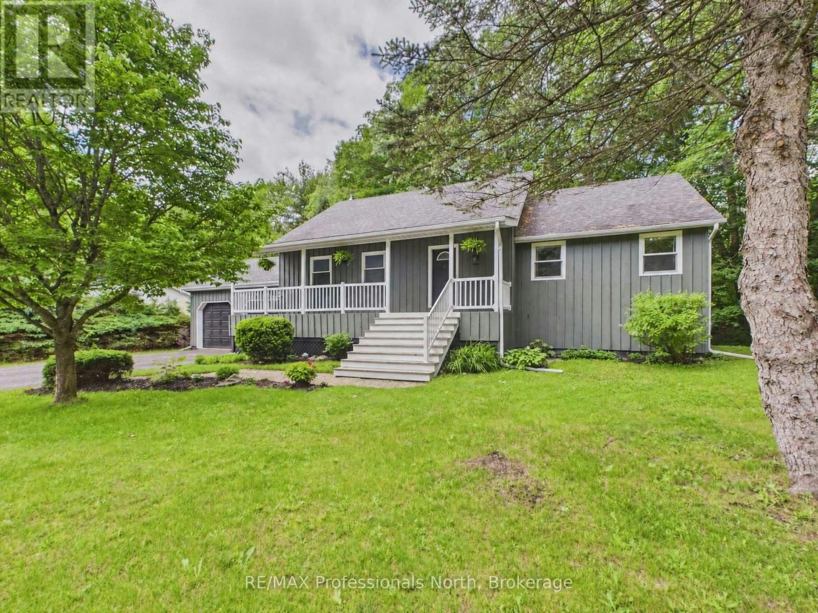 1130 Cedar Lane, Bracebridge, ON, P1L 1L5