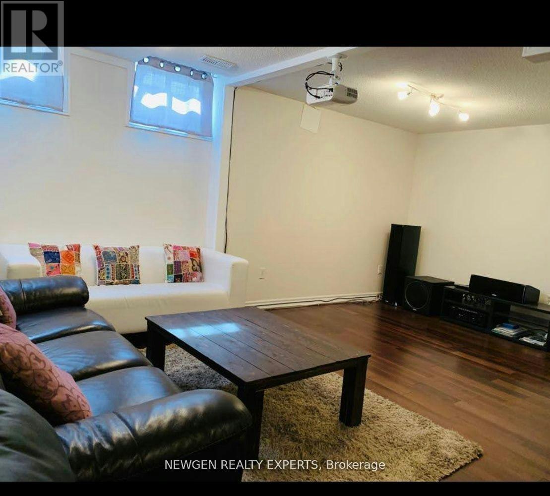3330 Snowball Road E, Mississauga, ON, L5N 7M7 - 14