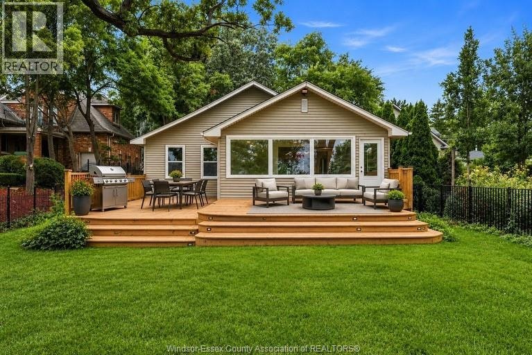 546 Pearl, Lakeshore, ON, N0R 1A0 - 3