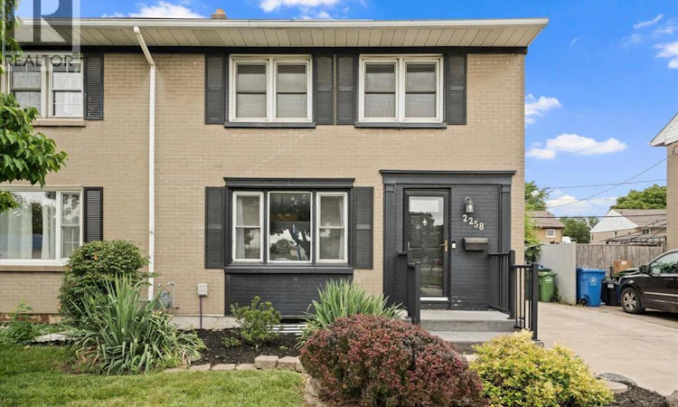 2258 Tecumseh Road West