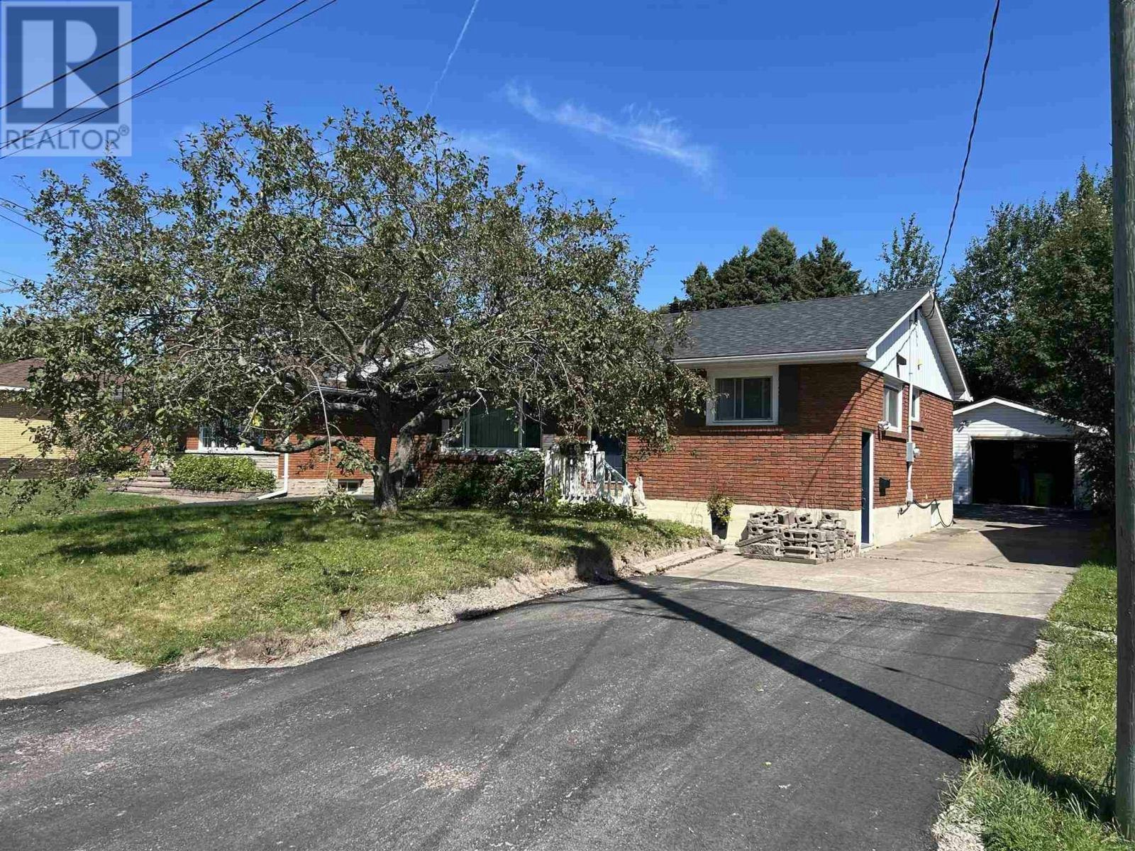 14 Nicolas Avenue, Sault Ste. Marie, ON, P6A 4E1