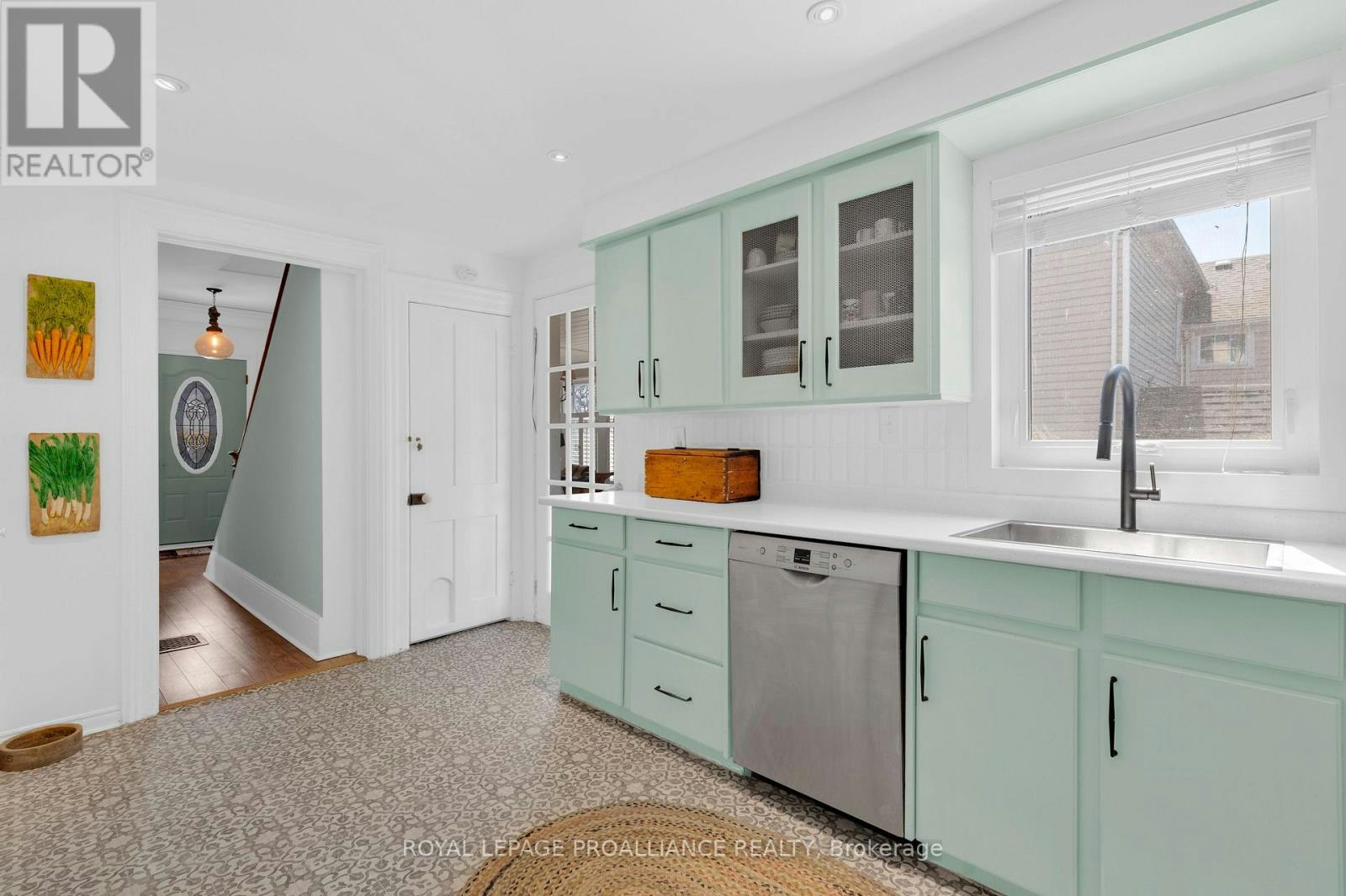 28 West Street, Prince Edward County, ON, K0K 3L0 - 26