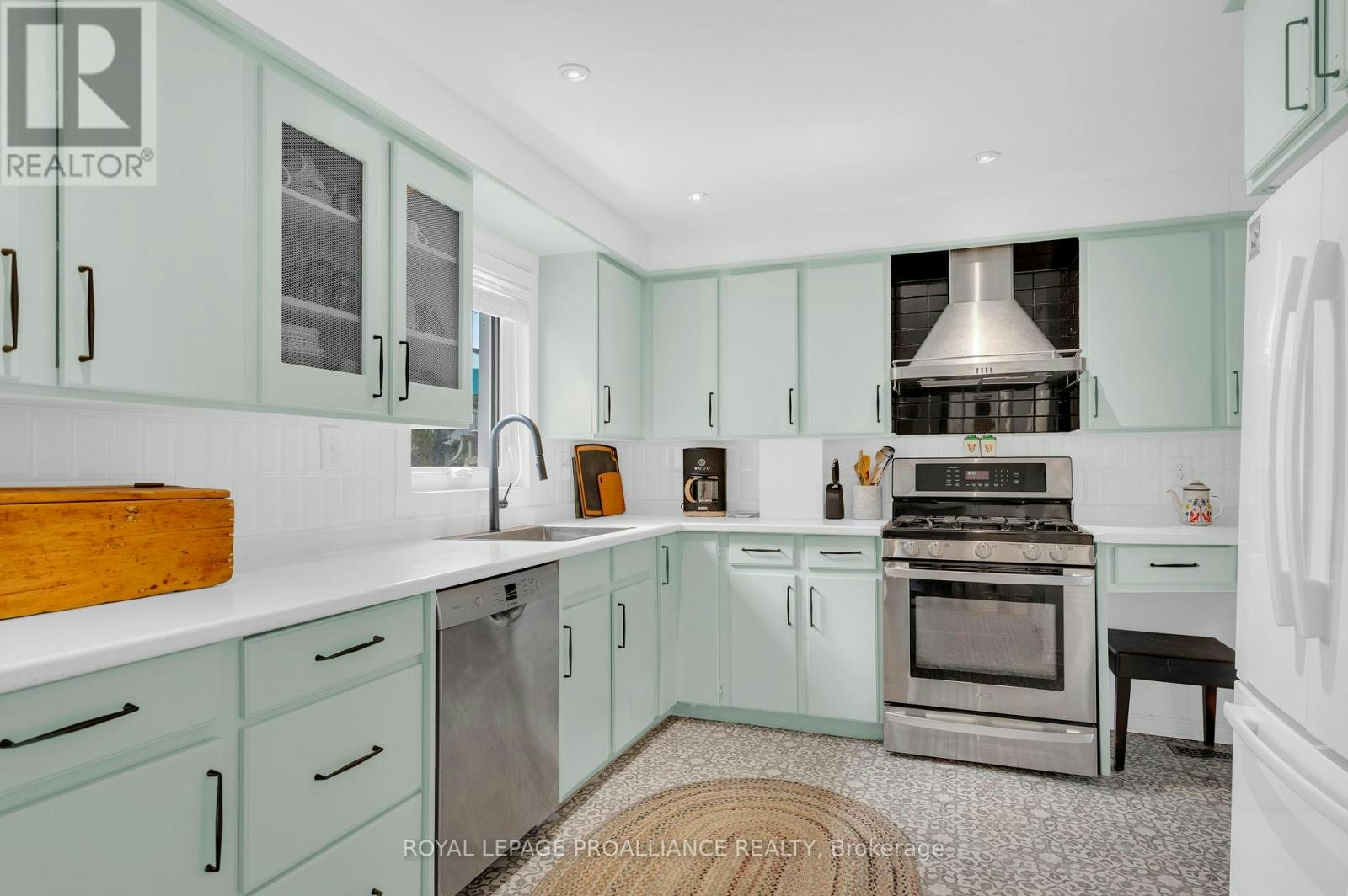 28 West Street, Prince Edward County, ON, K0K 3L0 - 23