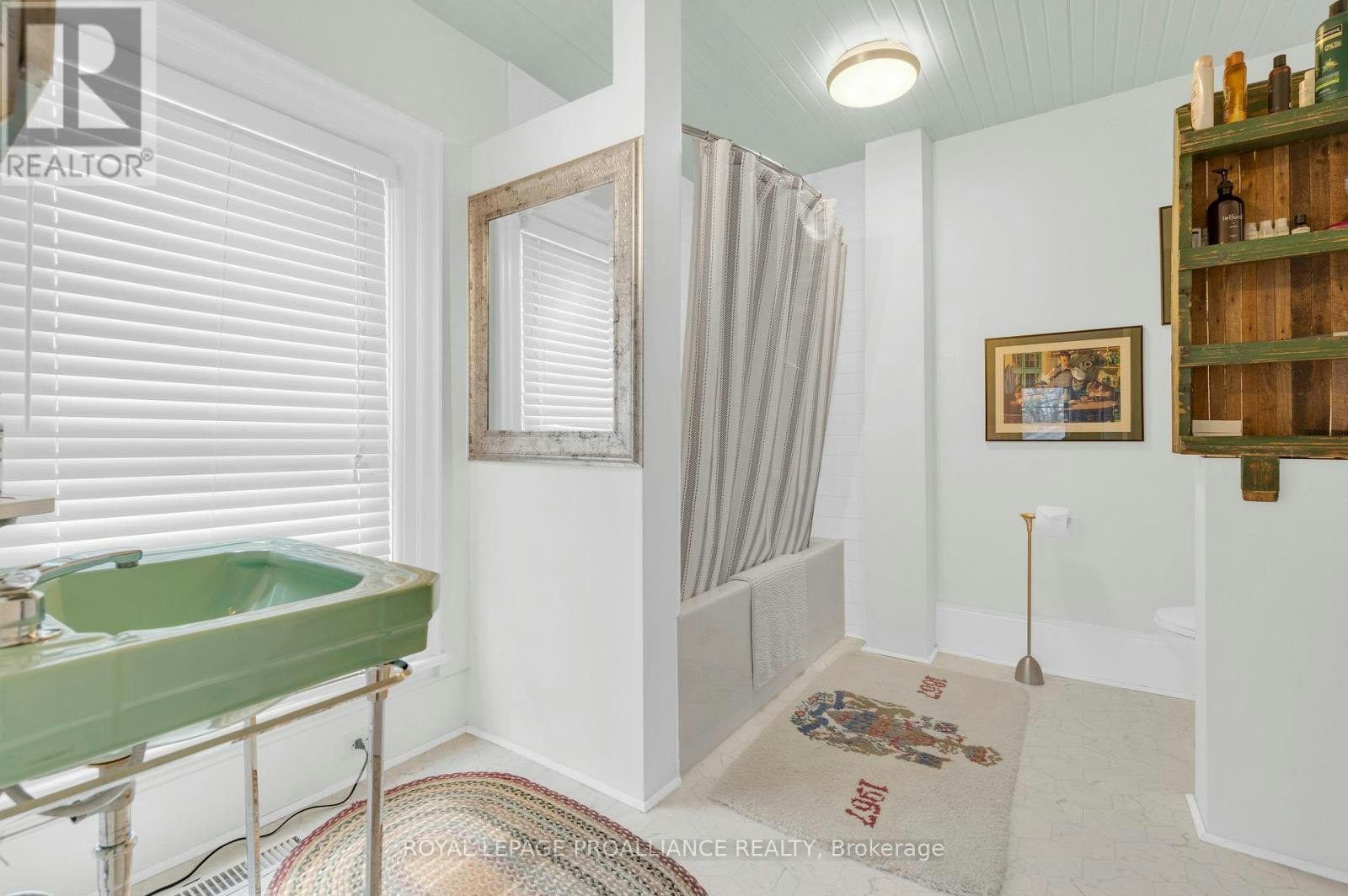 28 West Street, Prince Edward County, ON, K0K 3L0 - 29