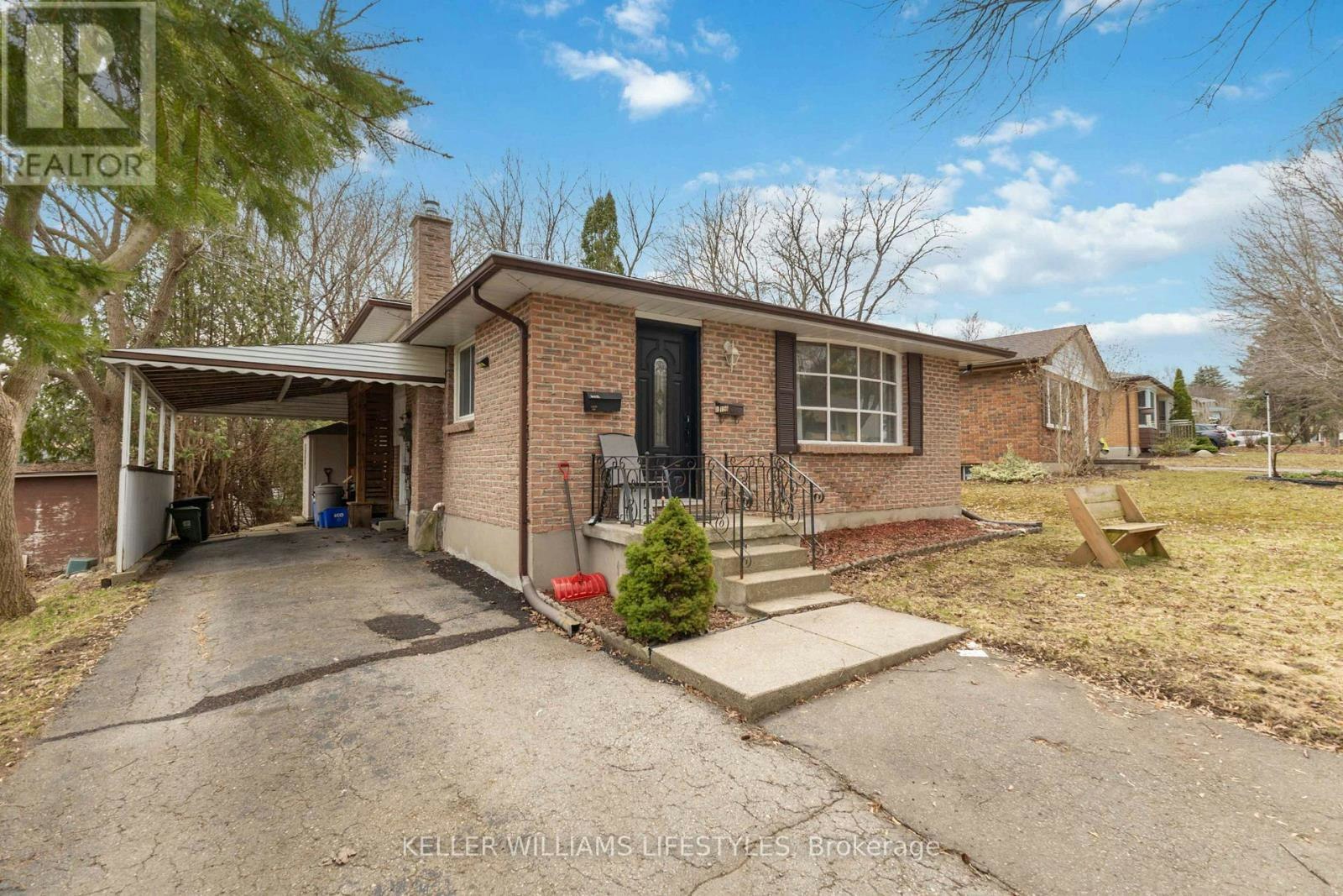 156 Paperbirch Crescent, London, ON, N6G 1L7