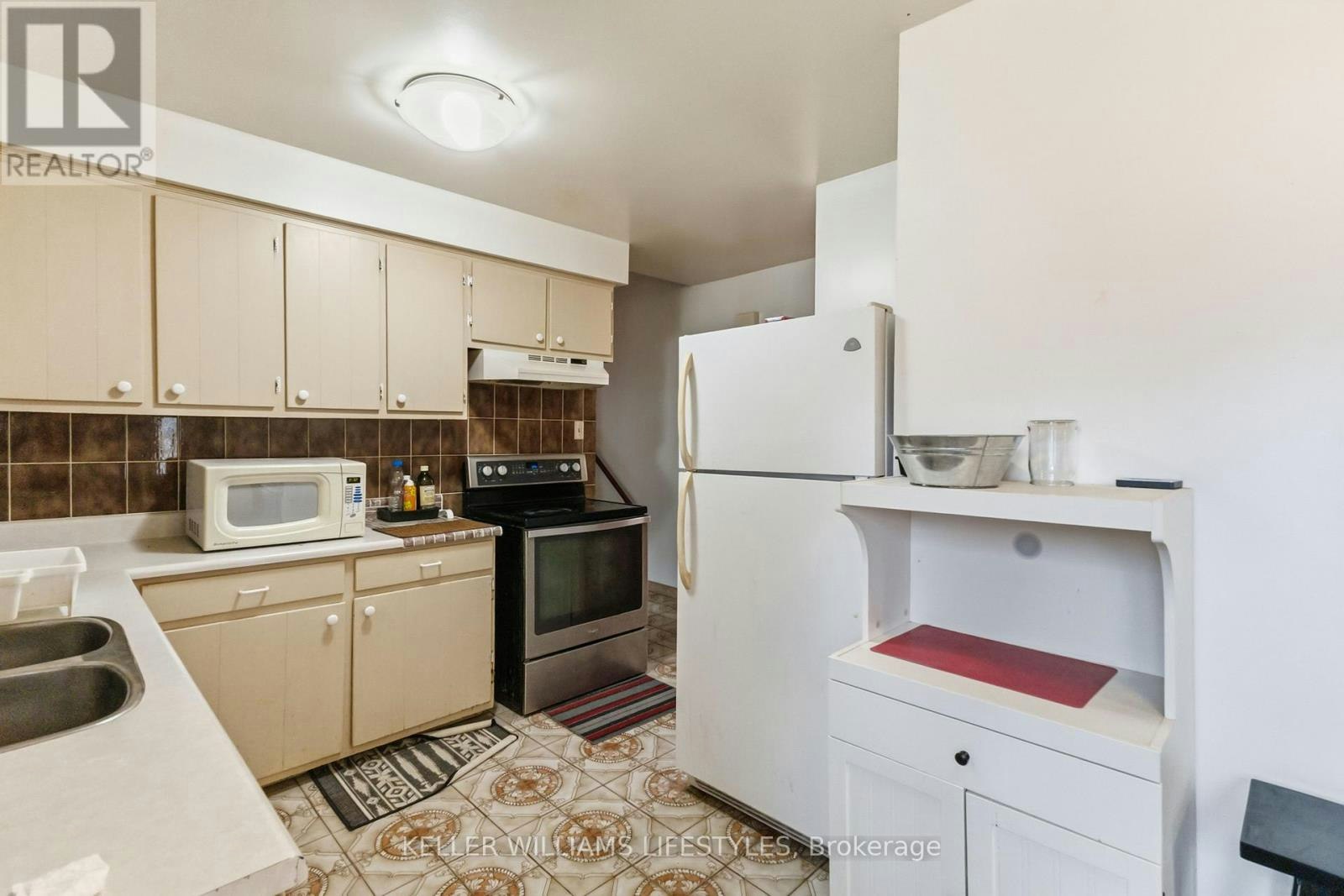 156 Paperbirch Crescent, London, ON, N6G 1L7 - 11