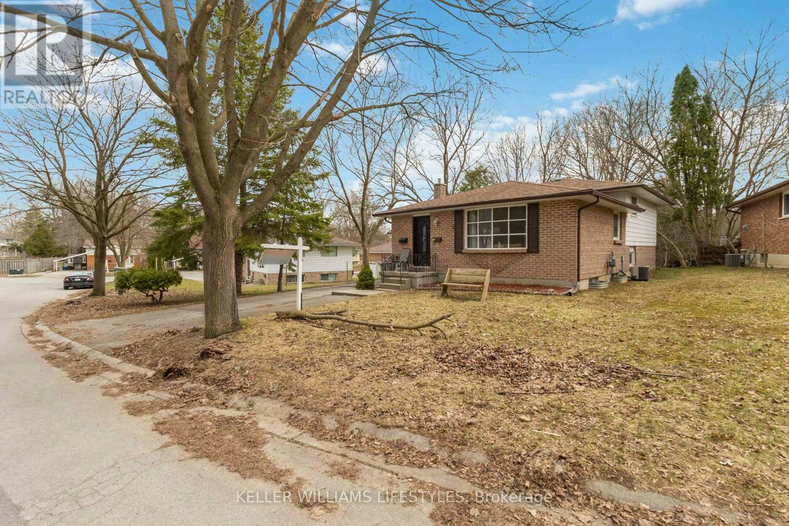 156 Paperbirch Crescent, London, ON, N6G 1L7 - 3