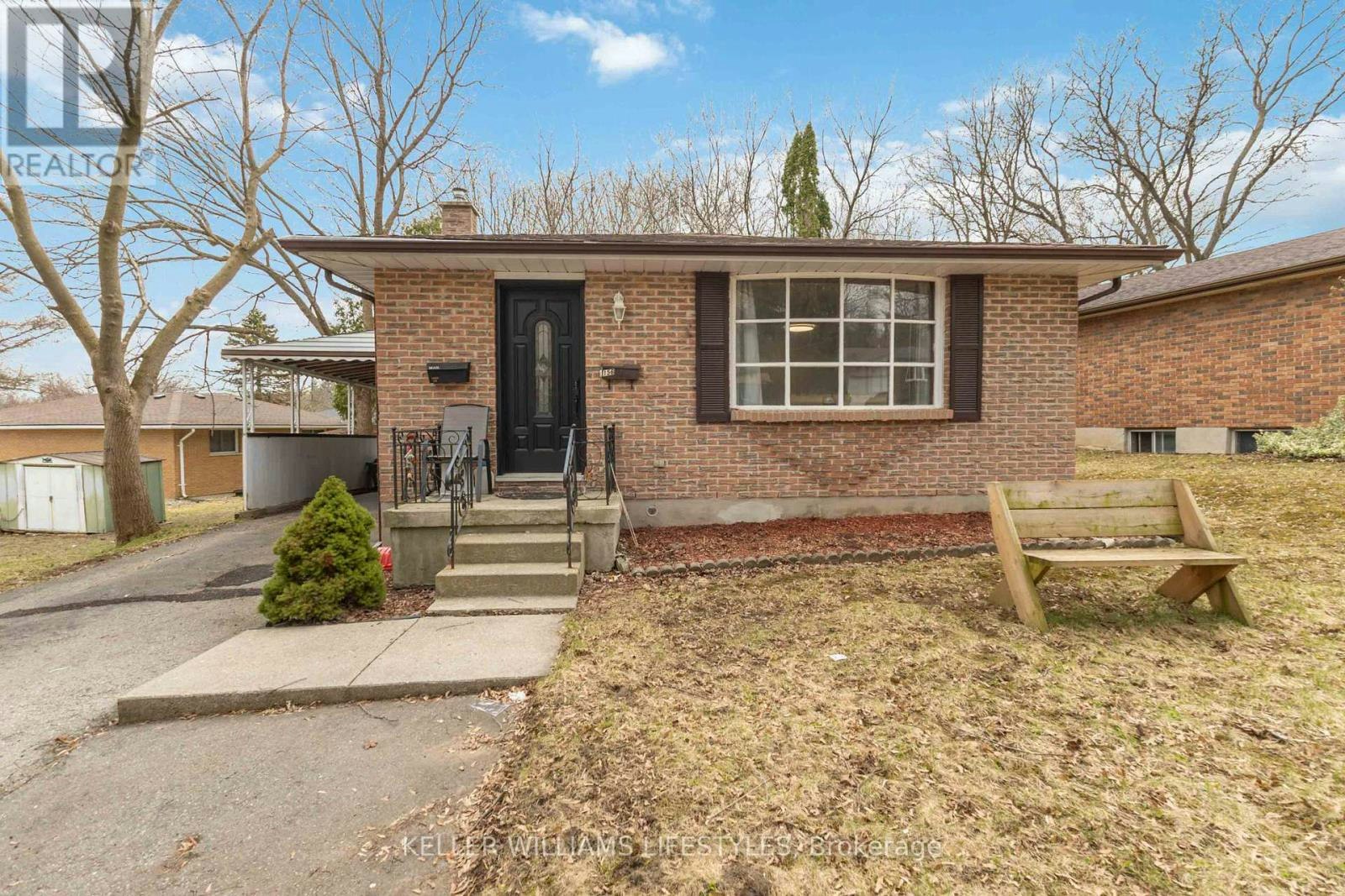 156 Paperbirch Crescent, London, ON, N6G 1L7 - 2