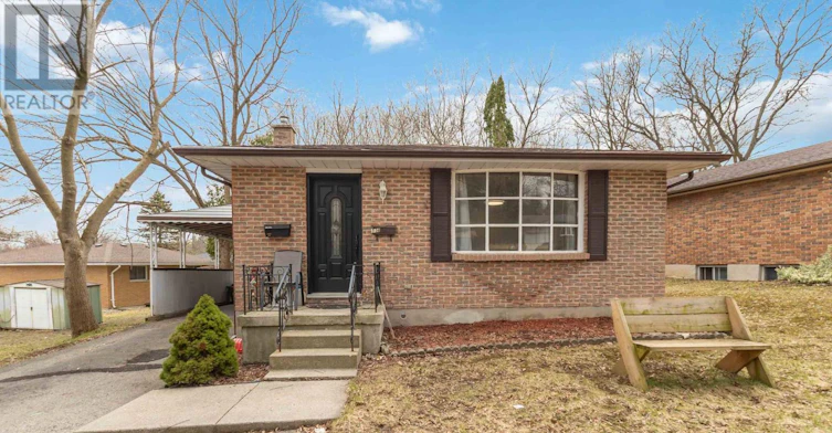 156 Paperbirch Crescent, London, ON, N6G 1L7 - 2