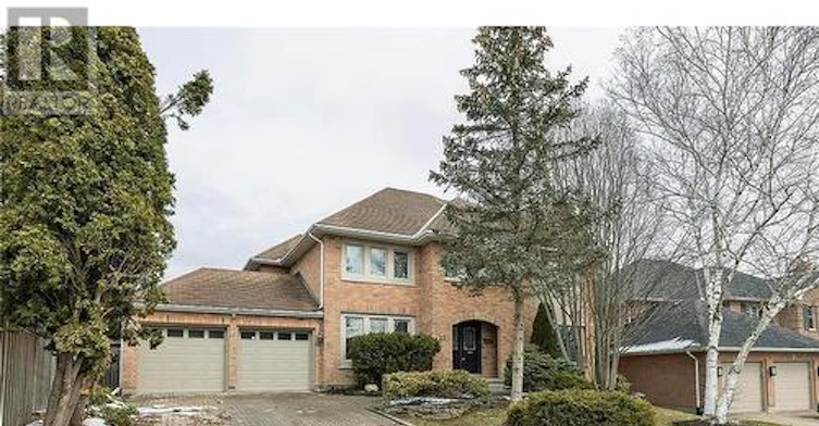22 Penrith Crescent, London, ON, N6G 4M8