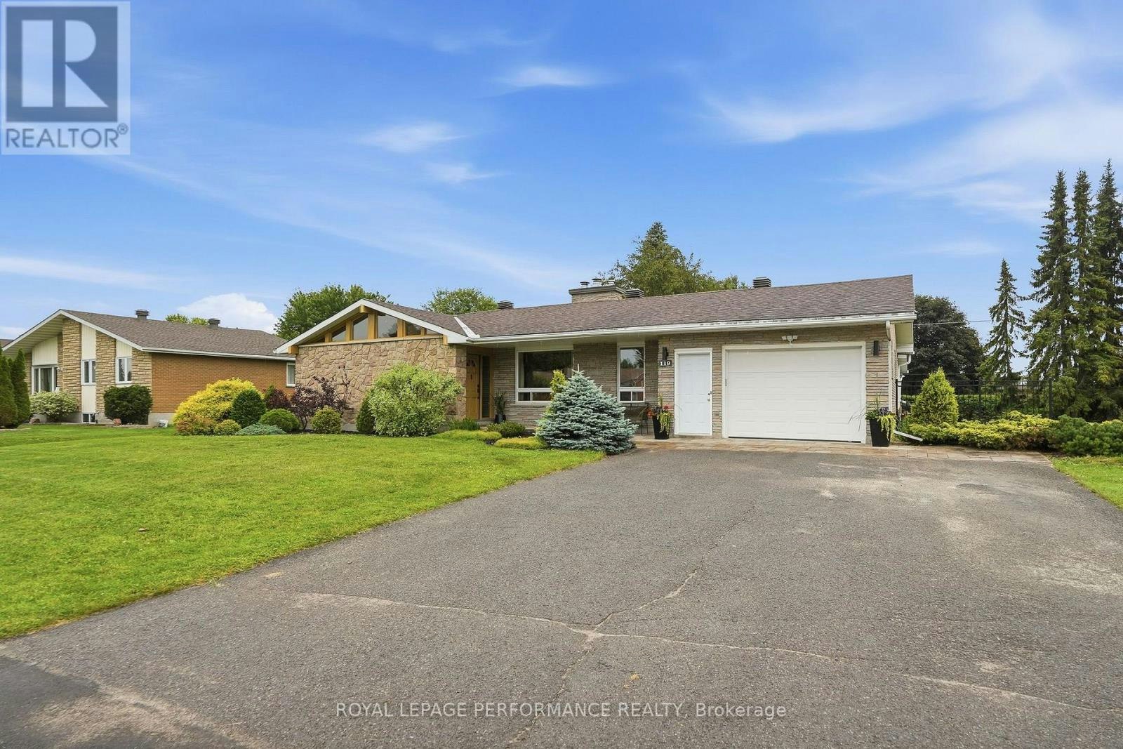 119 Centenaire Street, Russell, ON, K0A 1W0
