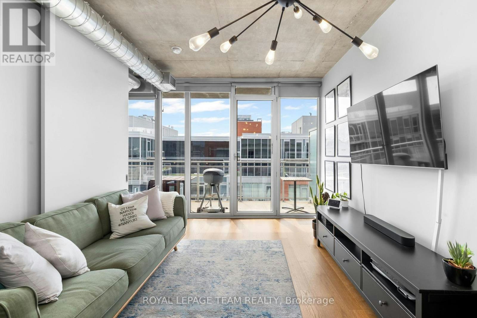 818-349 Mcleod Street, Ottawa, ON, K2P 0S1 - 10