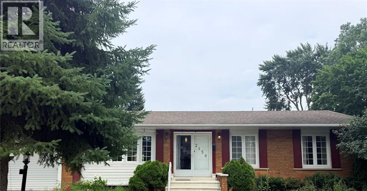 2450 Academy Drive, Windsor, ON, N9E 2G6