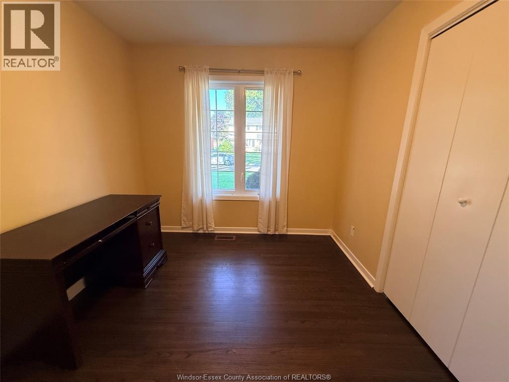 2450 Academy Drive, Windsor, ON, N9E 2G6 - 8