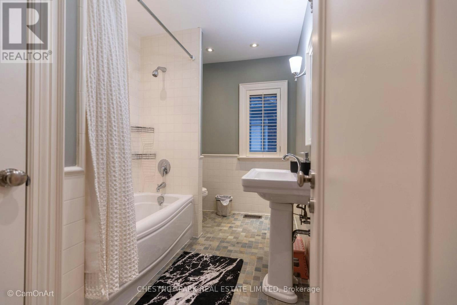 207 Forest Hill Road, Toronto, ON, M5P 2N3 - 22