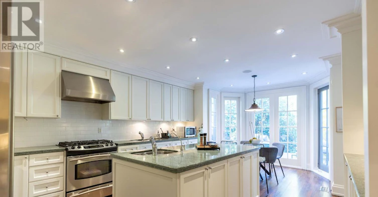 207 Forest Hill Road, Toronto, ON, M5P 2N3 - 9