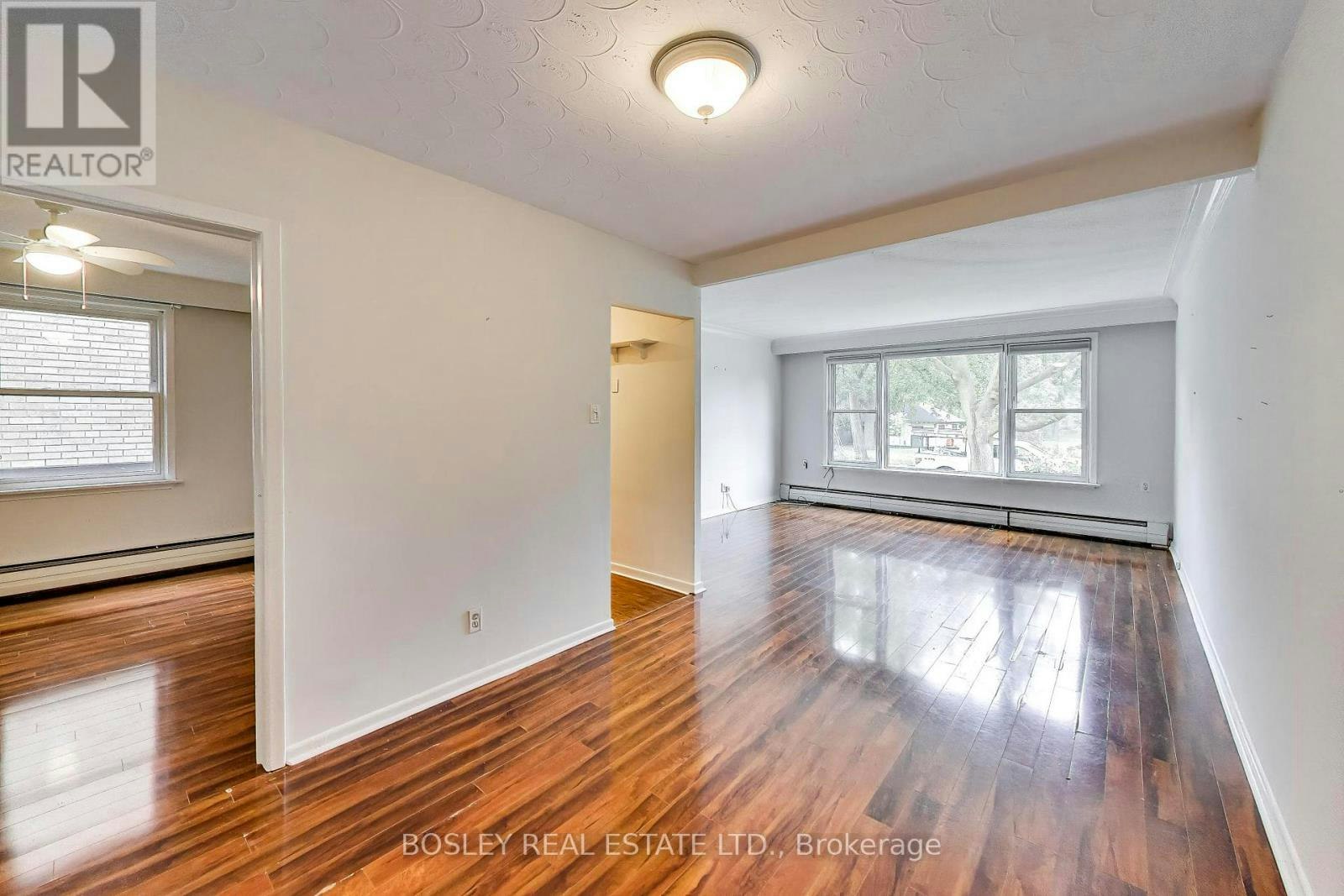 7 Norwood Road, Toronto, ON, M4E 2R9 - 21