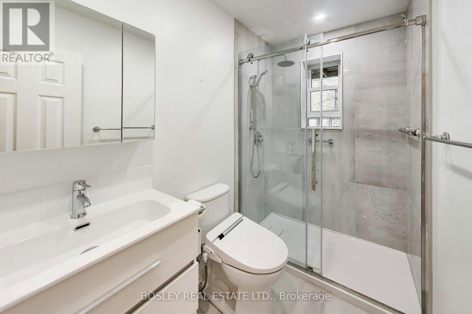 7 Norwood Road, Toronto, ON, M4E 2R9 - 8