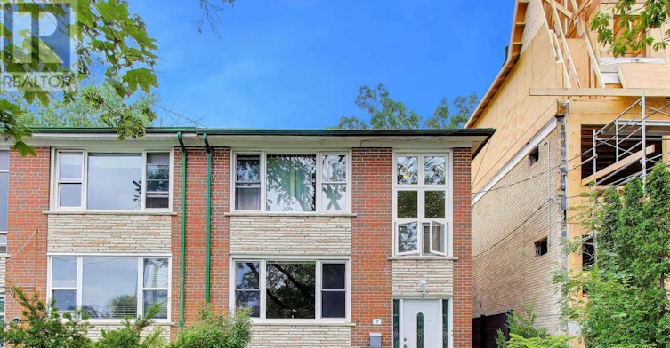 7 Norwood Road, Toronto, ON, M4E 2R9