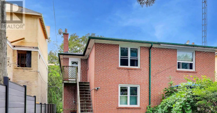 7 Norwood Road, Toronto, ON, M4E 2R9 - 11