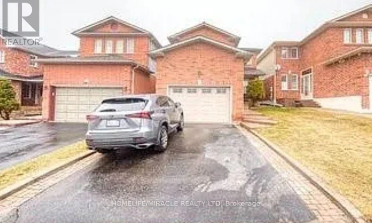 6 Adams Park Gate
