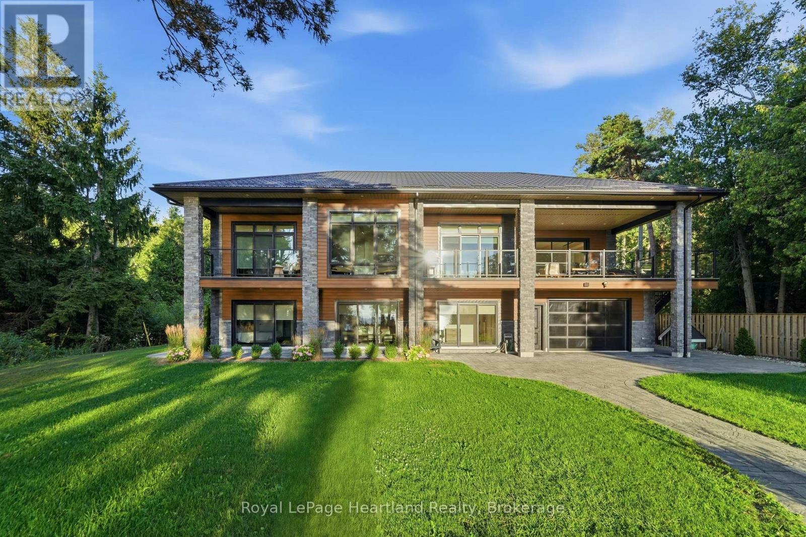 81750B Lake Avenue, Goderich, ON, N7A 3Y2
