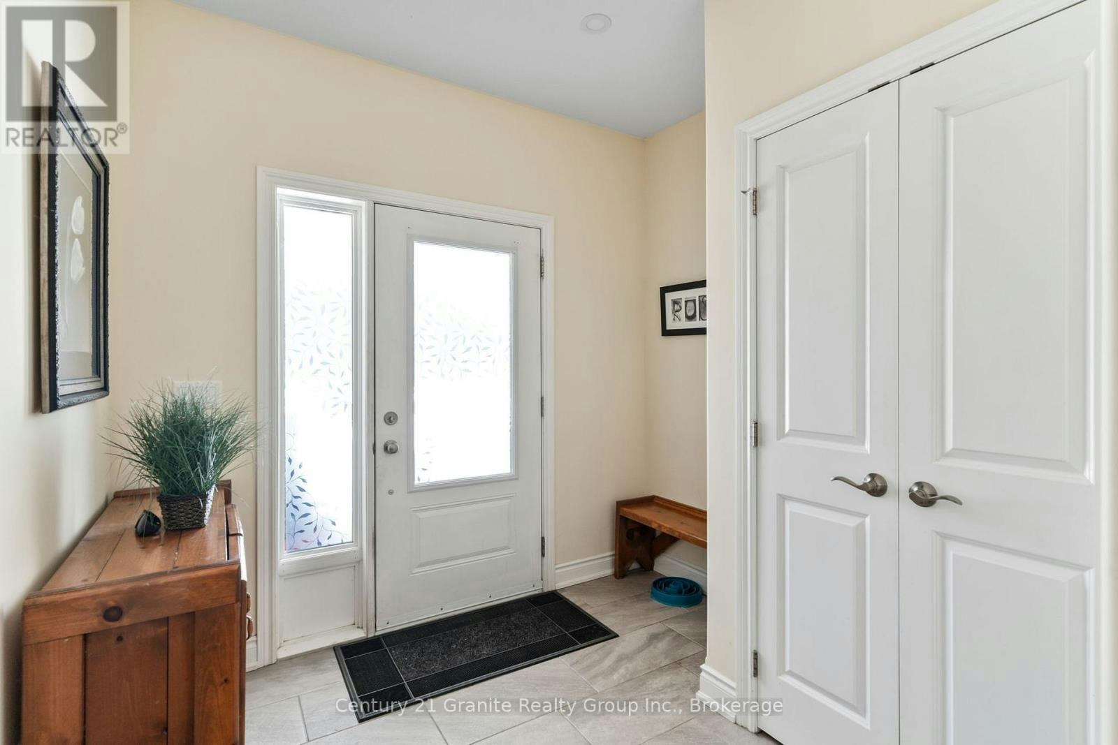 17 Webb Circle, Dysart et al, ON, K0M 1S0 - 5