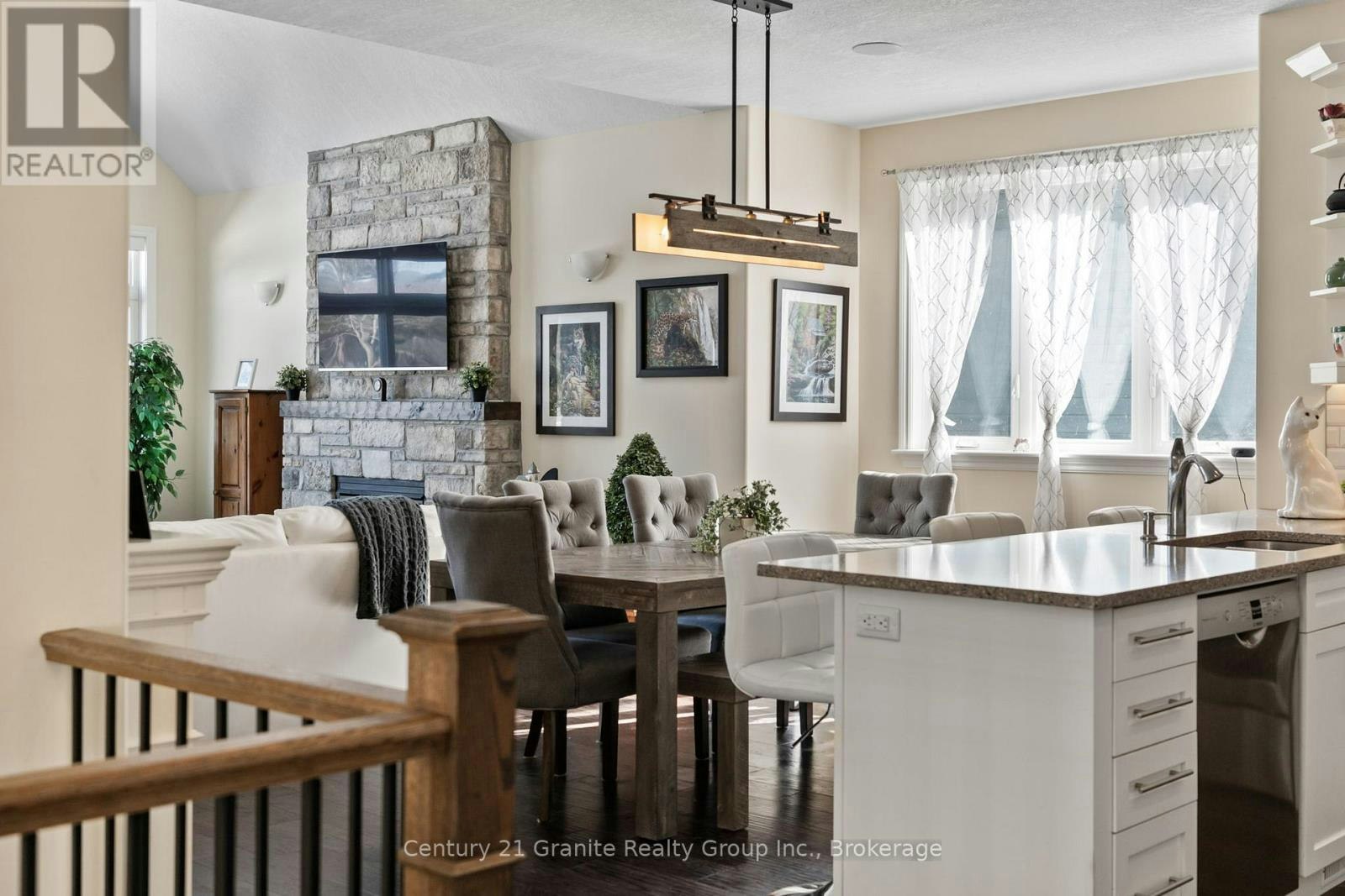 17 Webb Circle, Dysart et al, ON, K0M 1S0 - 6