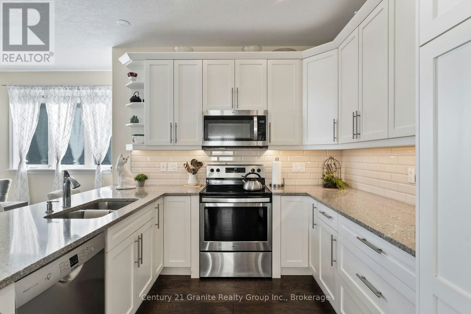 17 Webb Circle, Dysart et al, ON, K0M 1S0 - 8