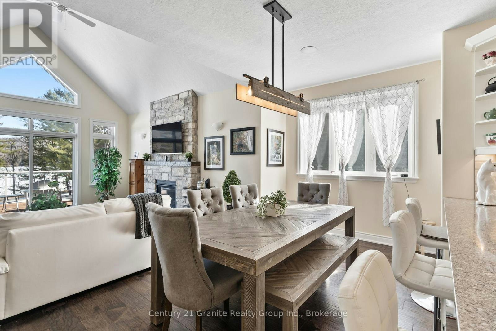 17 Webb Circle, Dysart et al, ON, K0M 1S0 - 12