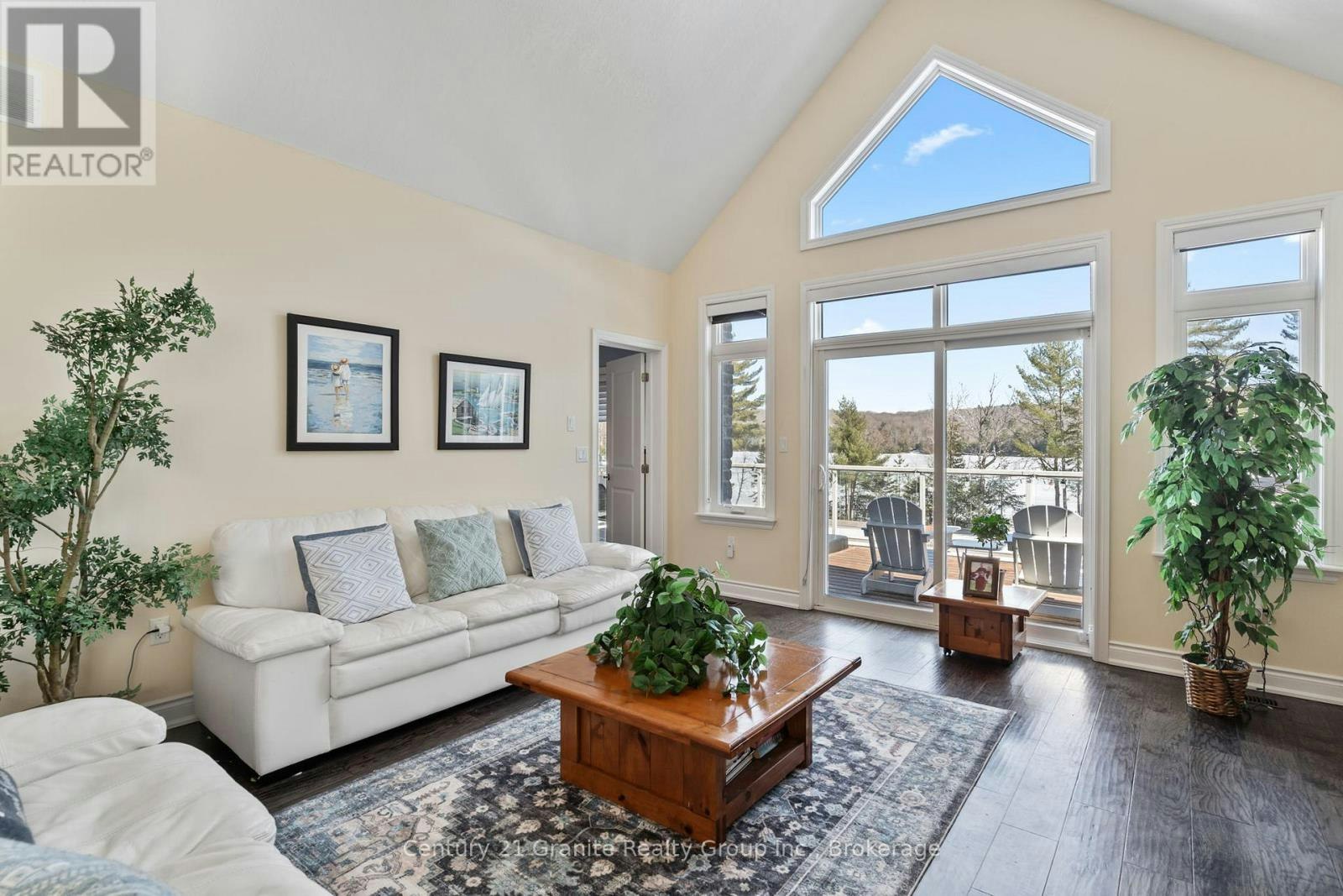 17 Webb Circle, Dysart et al, ON, K0M 1S0 - 16