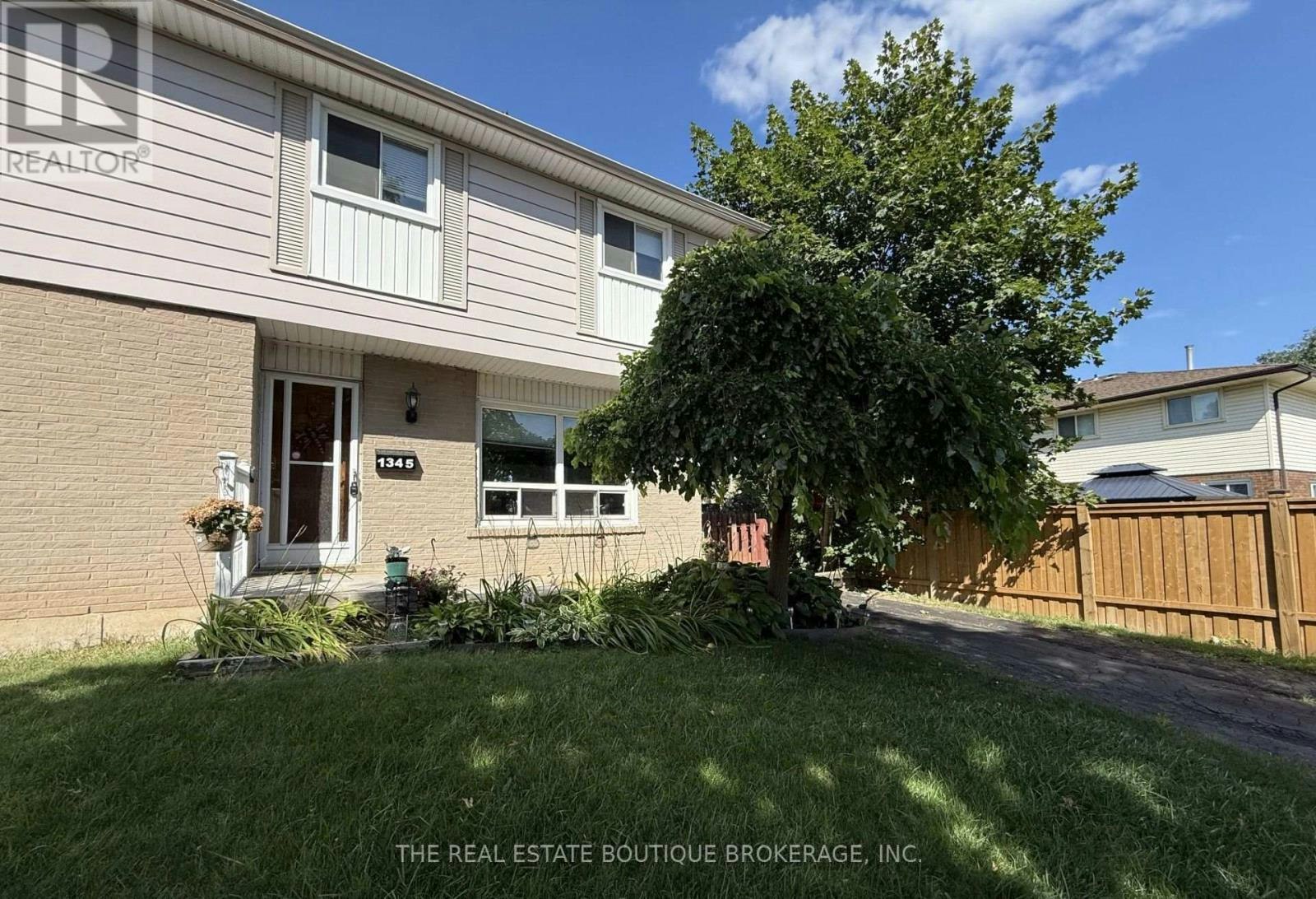 1345 Colonsay Drive, Burlington, ON, L7P 2T6