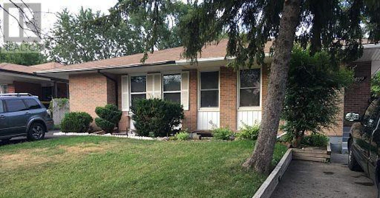 1499 Swanage Crescent, Mississauga, ON, L5J 3N7