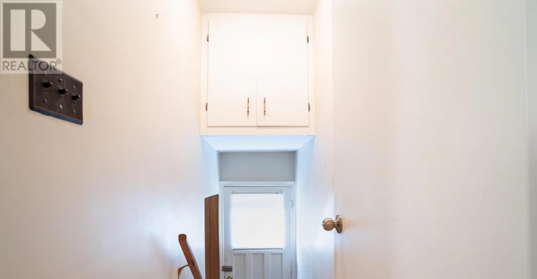 14 Claymore Drive, Toronto, ON, M8Z 2R9 - 13