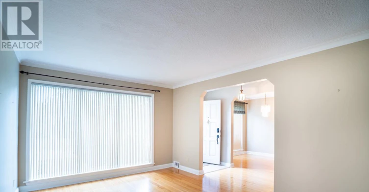 14 Claymore Drive, Toronto, ON, M8Z 2R9 - 2