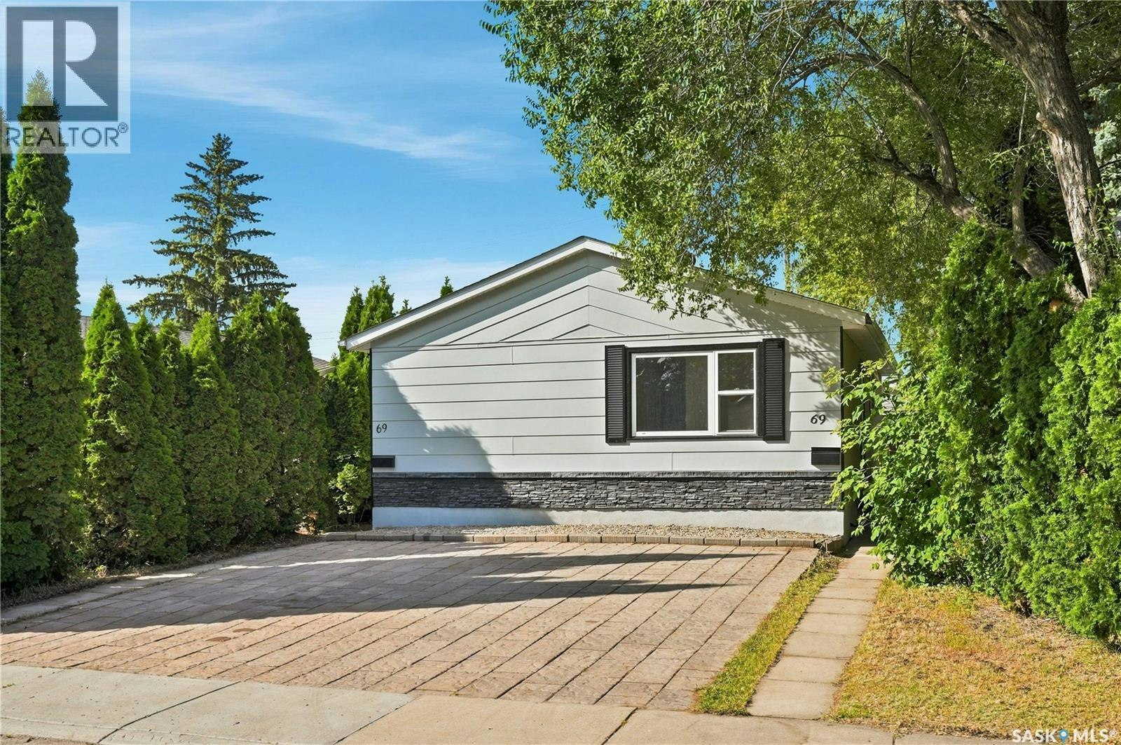 69 Rita Crescent, Saskatoon, SK, S7N 2L4