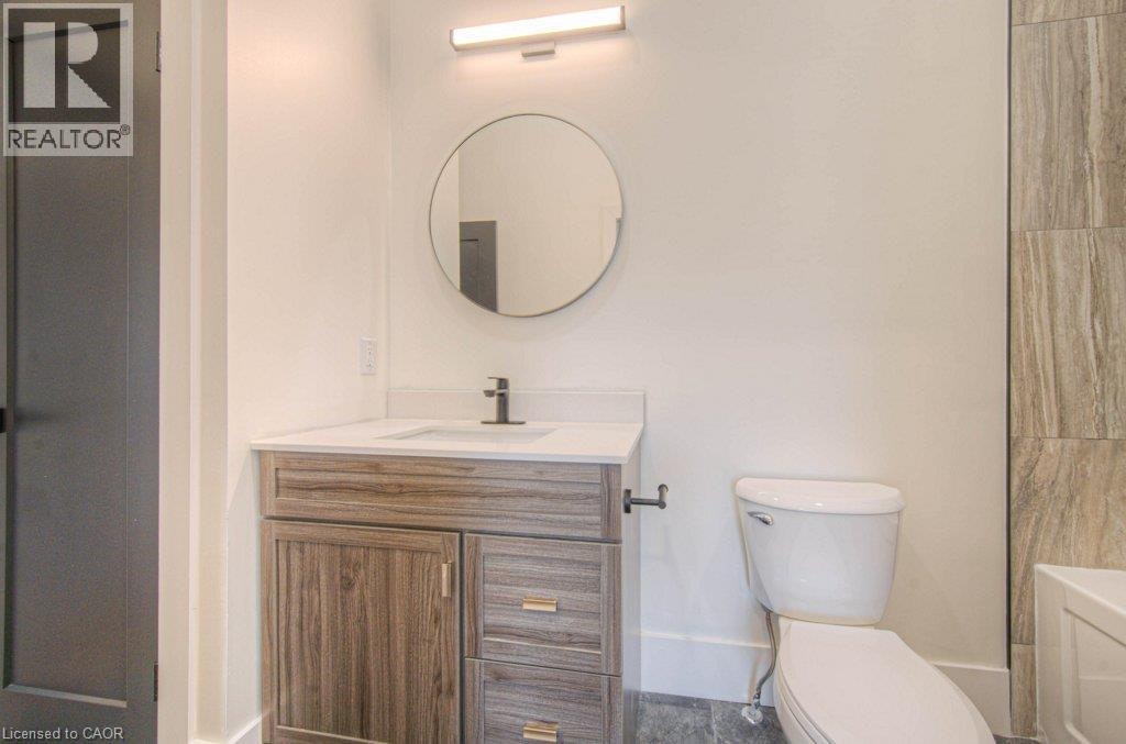 1-1 Bond Street, Cambridge, ON, N1R 4B2 - 14