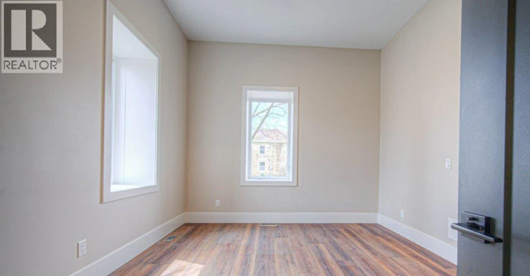 1-1 Bond Street, Cambridge, ON, N1R 4B2 - 15